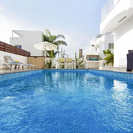 Villa Atlantia - Nissi Area *