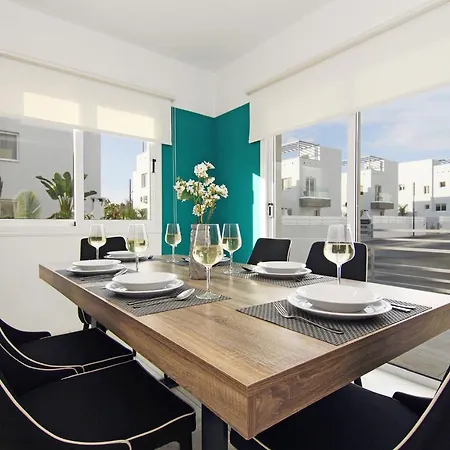 Atlantia - Nissi Area Vila Ayia Napa